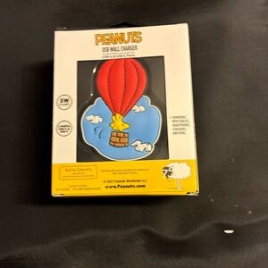 Peanuts Red and Blue USB Wall Charger